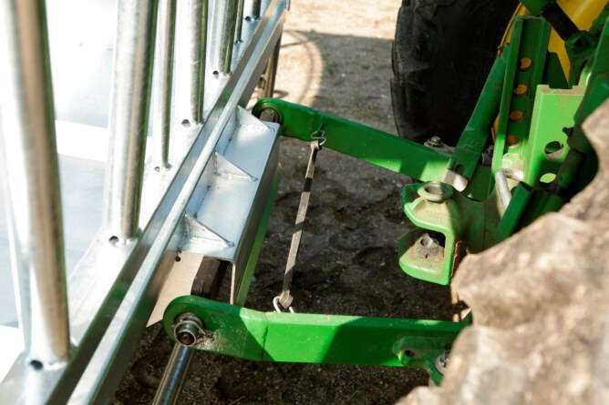 KERBL Viereckraufe Standard